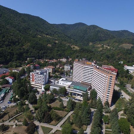 Dacia Hotel Байле Херкулане Екстериор снимка