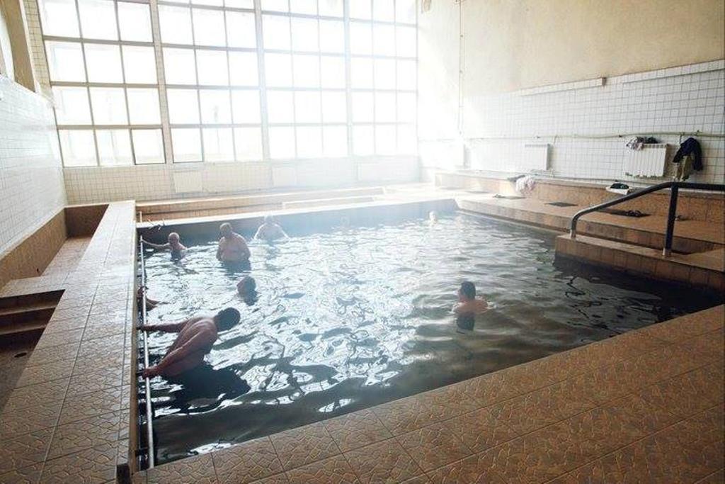 Dacia Hotel Байле Херкулане Екстериор снимка